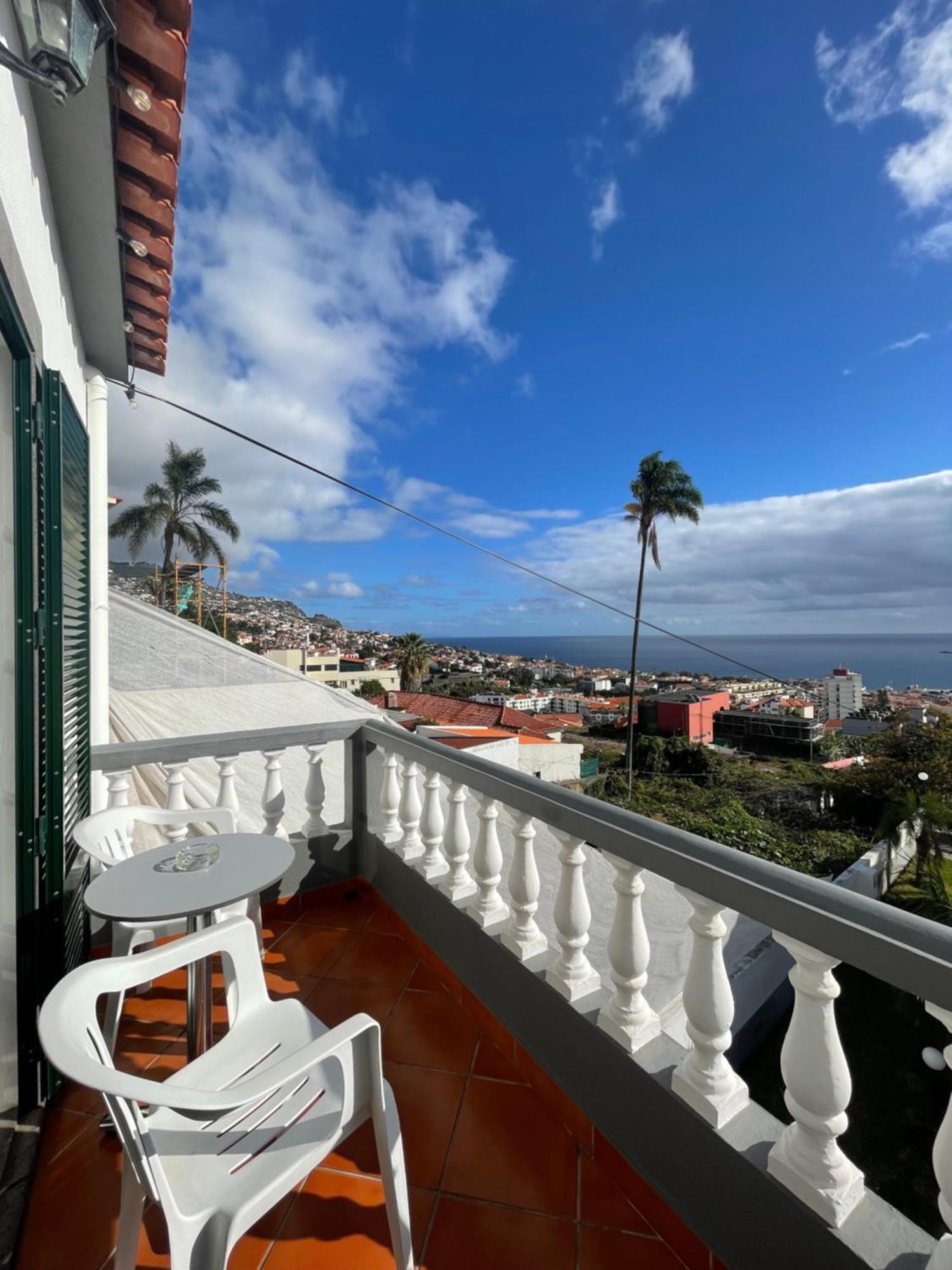 Valhalla Panorama - The Old Residencial Pina Funchal (Madeira) Quarto foto