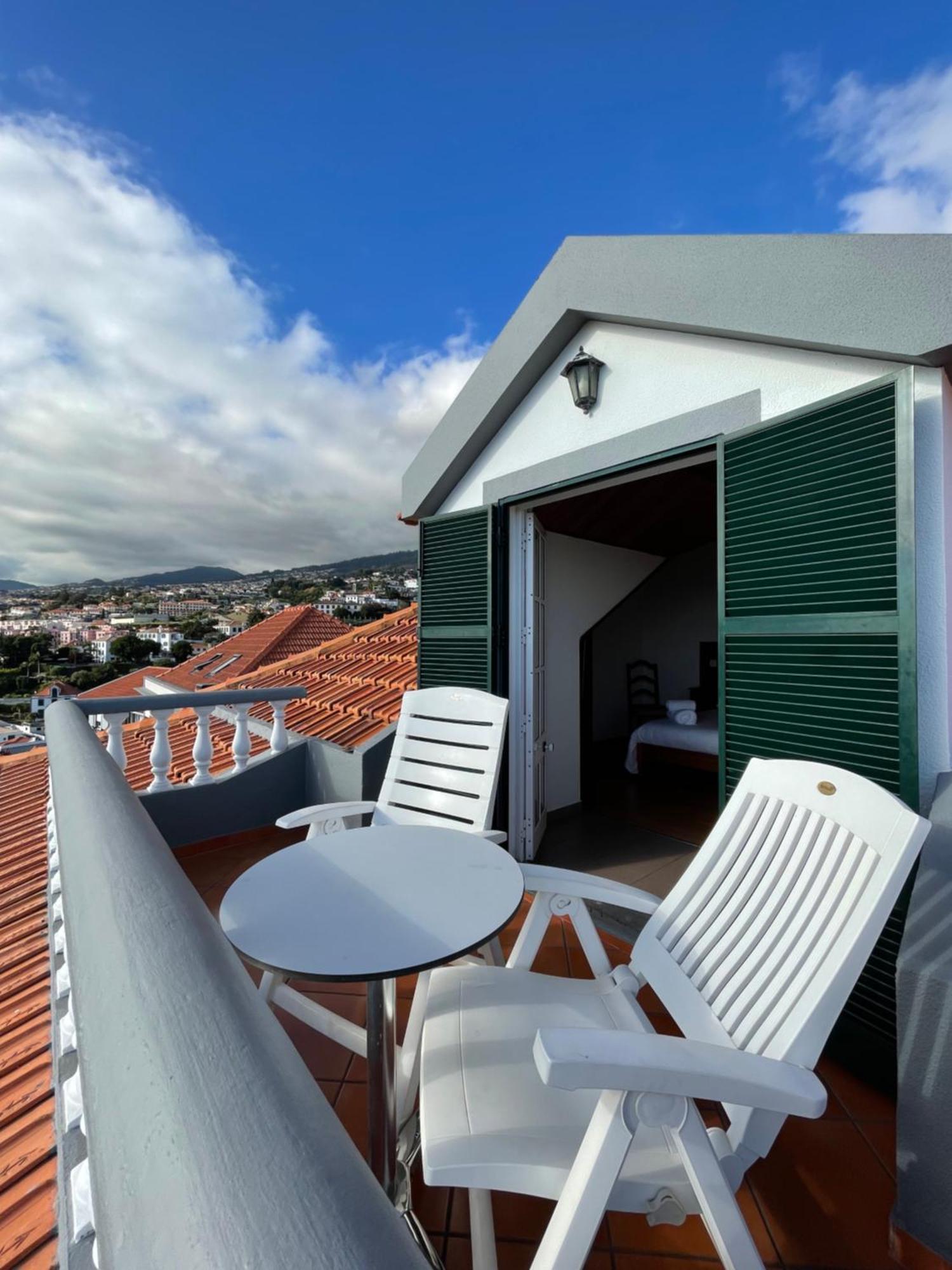 Valhalla Panorama - The Old Residencial Pina Funchal (Madeira) Quarto foto
