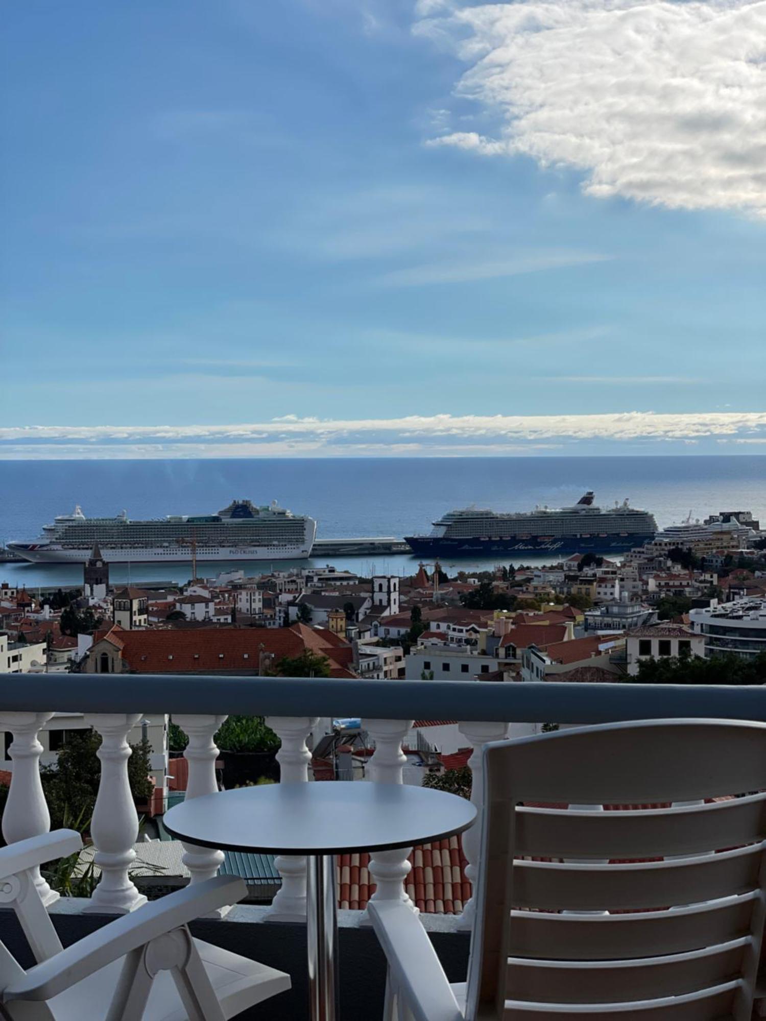 Valhalla Panorama - The Old Residencial Pina Funchal (Madeira) Quarto foto